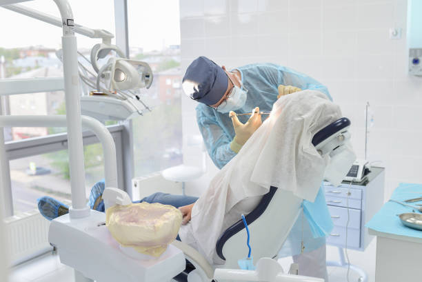Best Emergency Dentist for Knocked-Out Tooth in Palos Heights, IL